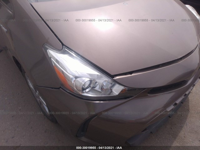 Photo 5 VIN: JTDZN3EU4GJ042746 - TOYOTA PRIUS V 