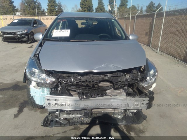 Photo 5 VIN: JTDZN3EU4GJ043587 - TOYOTA PRIUS V 