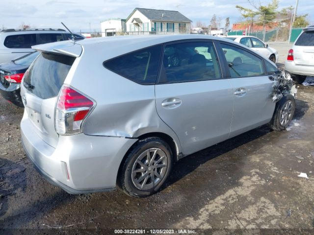 Photo 3 VIN: JTDZN3EU4GJ046618 - TOYOTA PRIUS V 