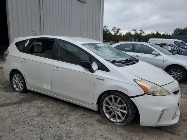 Photo 3 VIN: JTDZN3EU5C3050823 - TOYOTA PRIUS V 