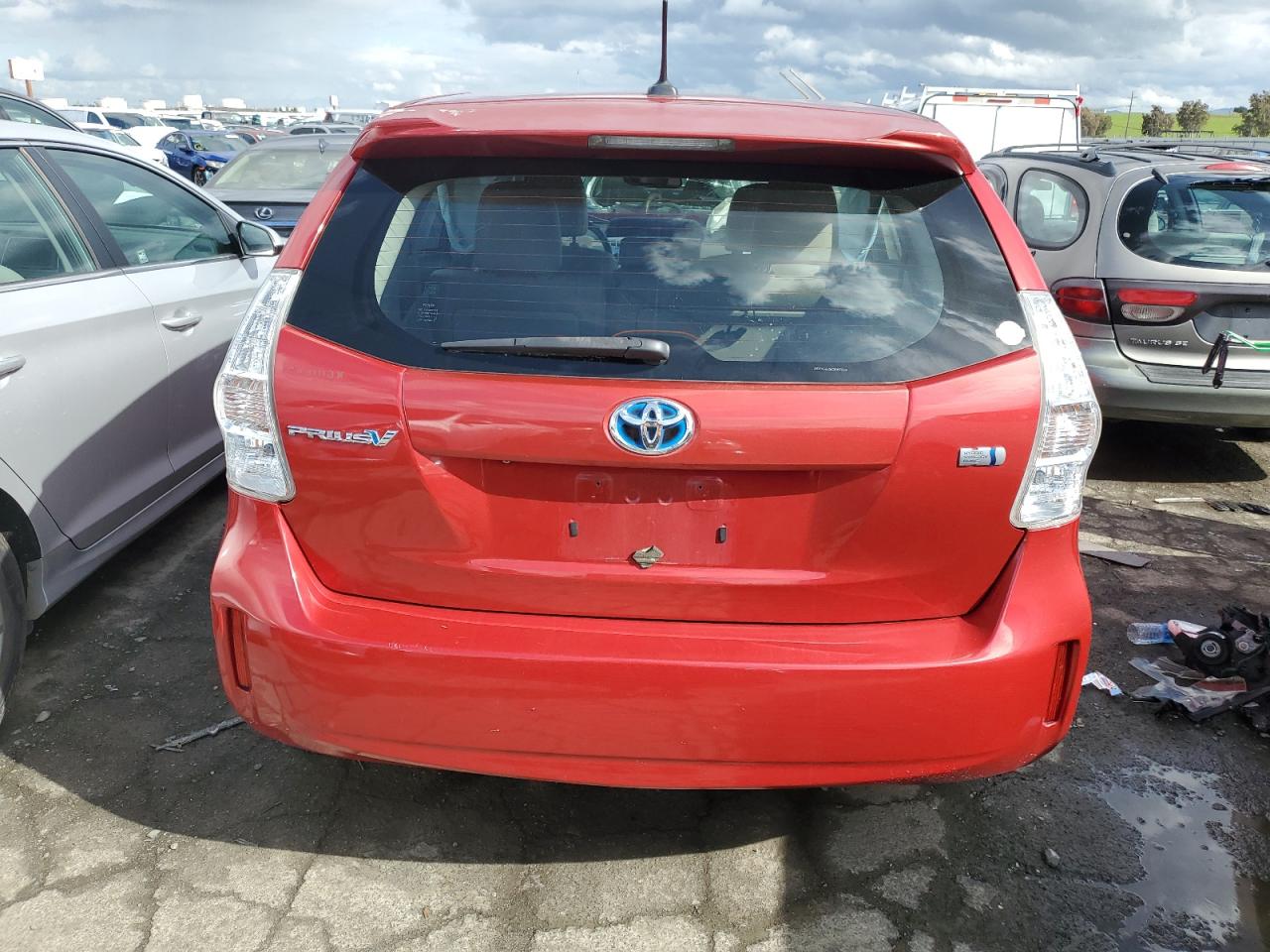 Photo 5 VIN: JTDZN3EU5C3067623 - TOYOTA PRIUS 