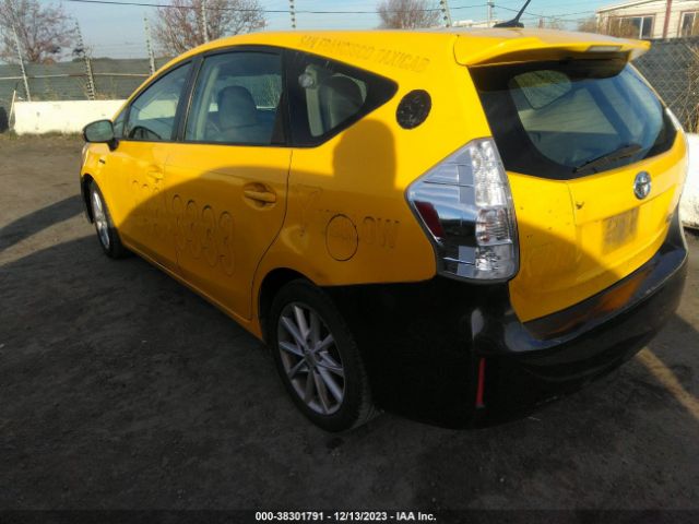 Photo 2 VIN: JTDZN3EU5C3134480 - TOYOTA PRIUS V 