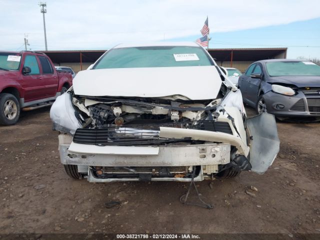 Photo 5 VIN: JTDZN3EU5C3156527 - TOYOTA PRIUS V 