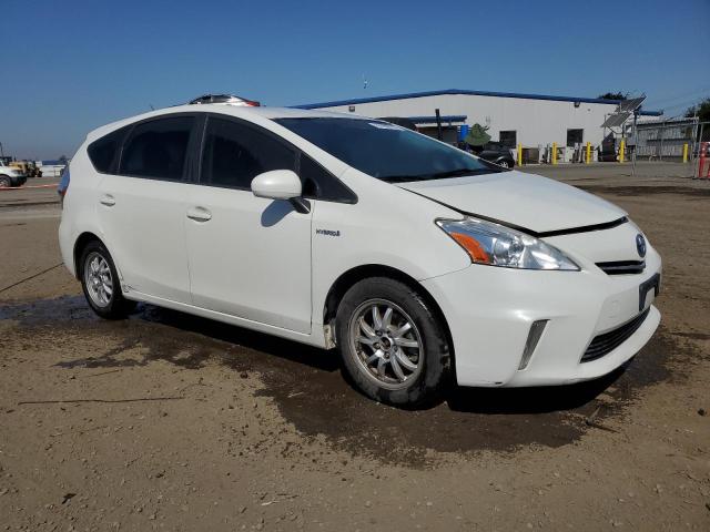 Photo 3 VIN: JTDZN3EU5C3160108 - TOYOTA PRIUS V 