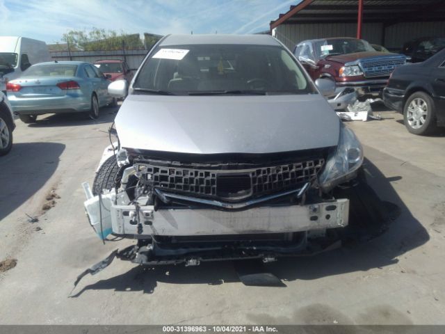 Photo 5 VIN: JTDZN3EU5C3176907 - TOYOTA PRIUS V 