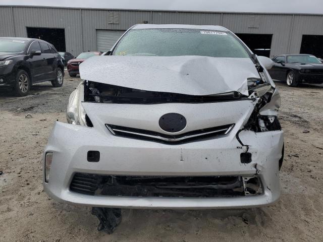 Photo 4 VIN: JTDZN3EU5C3185493 - TOYOTA PRIUS V 