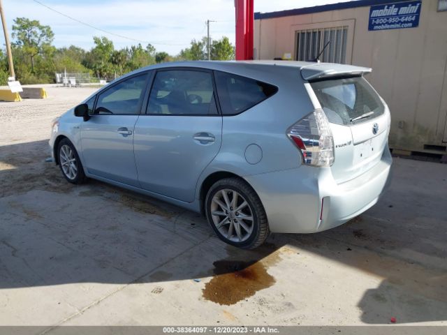 Photo 2 VIN: JTDZN3EU5D3230045 - TOYOTA PRIUS V 