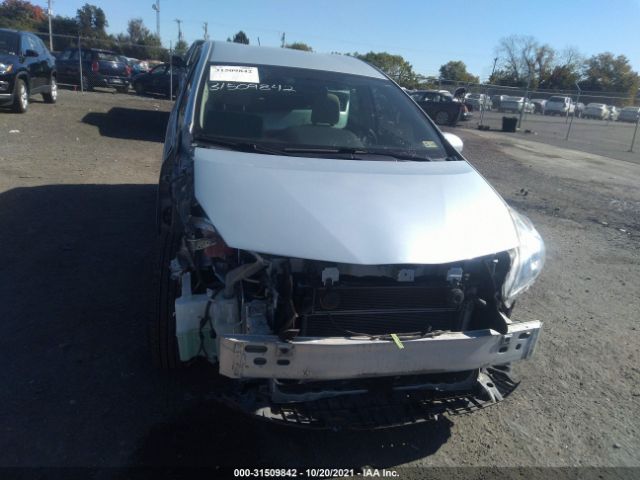 Photo 5 VIN: JTDZN3EU5D3254264 - TOYOTA PRIUS V 