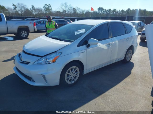 Photo 1 VIN: JTDZN3EU5D3283005 - TOYOTA PRIUS V 