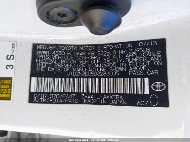 Photo 8 VIN: JTDZN3EU5D3283005 - TOYOTA PRIUS V 