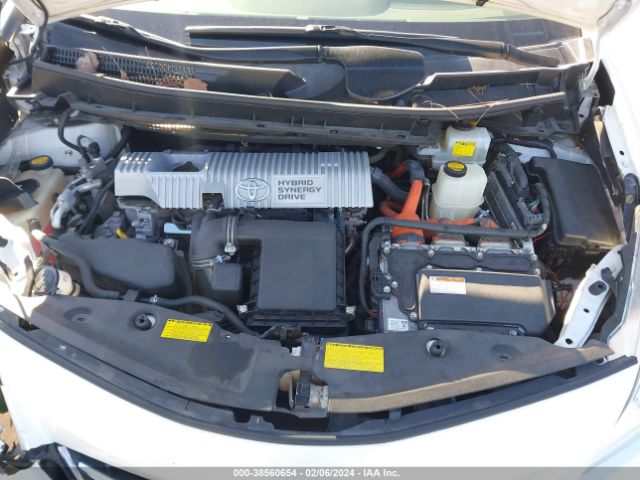 Photo 9 VIN: JTDZN3EU5D3283005 - TOYOTA PRIUS V 