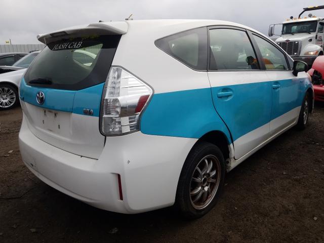 Photo 3 VIN: JTDZN3EU5E3293115 - TOYOTA PRIUS V 