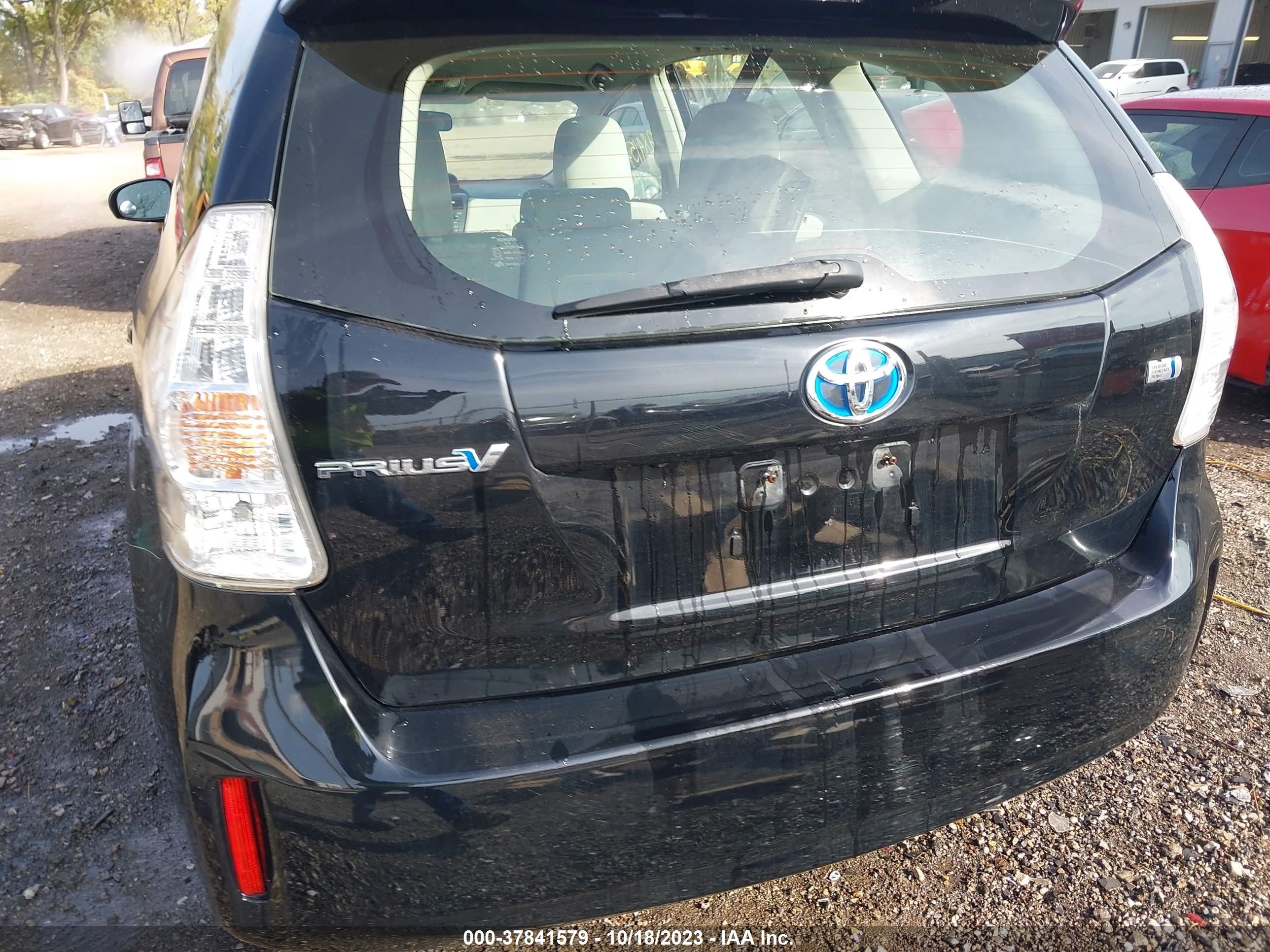 Photo 15 VIN: JTDZN3EU5E3304677 - TOYOTA PRIUS V (+) 