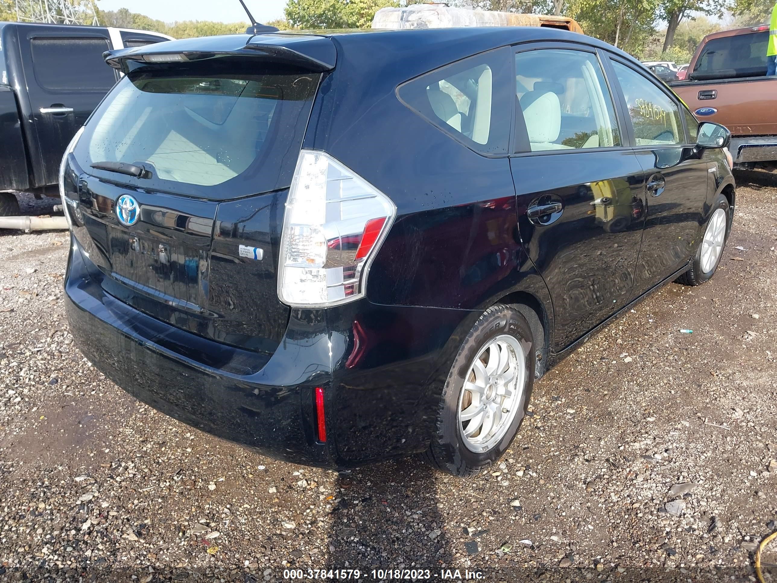 Photo 3 VIN: JTDZN3EU5E3304677 - TOYOTA PRIUS V (+) 