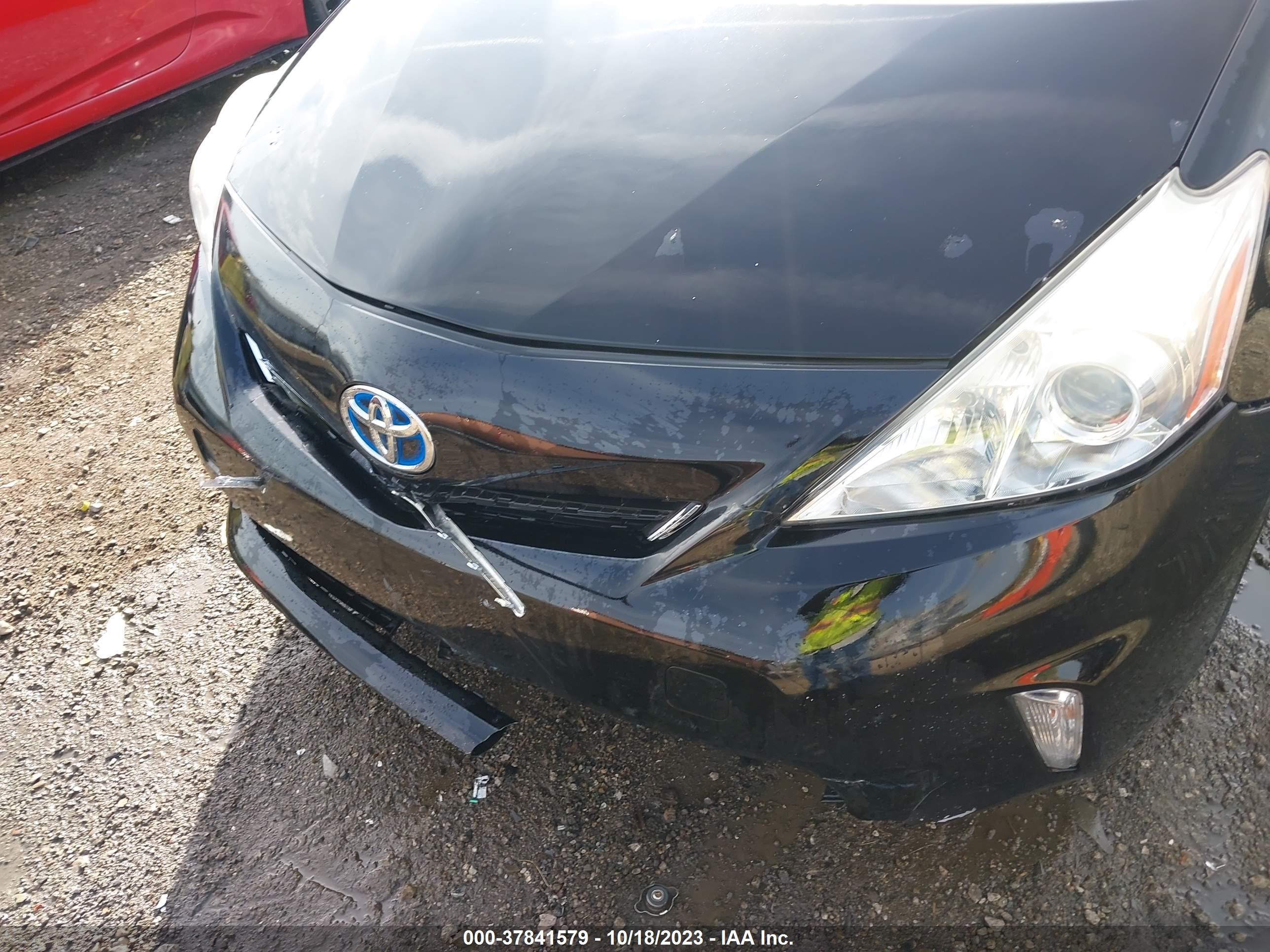 Photo 5 VIN: JTDZN3EU5E3304677 - TOYOTA PRIUS V (+) 