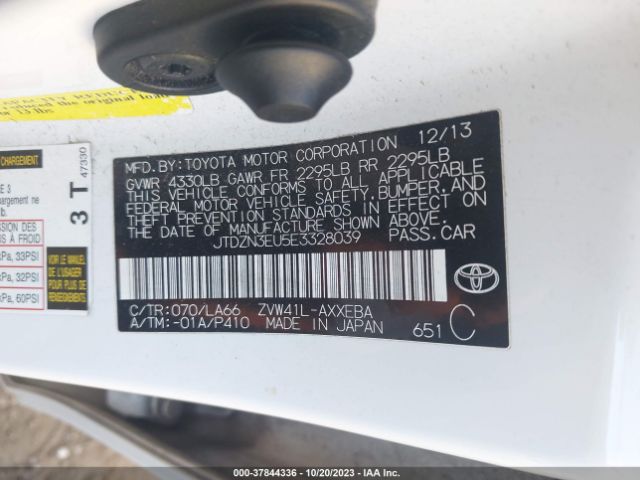 Photo 8 VIN: JTDZN3EU5E3328039 - TOYOTA PRIUS V 