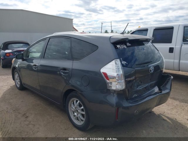 Photo 2 VIN: JTDZN3EU5E3332480 - TOYOTA PRIUS V 