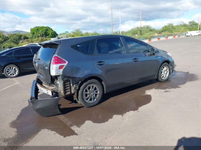 Photo 3 VIN: JTDZN3EU5FJ017479 - TOYOTA PRIUS V 