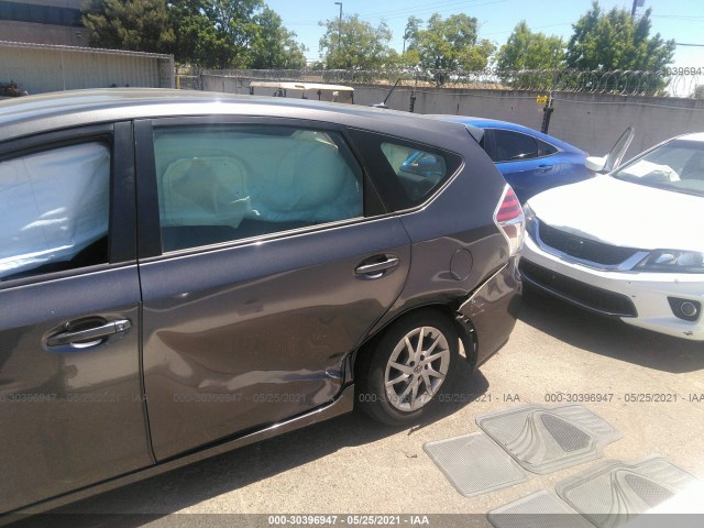 Photo 5 VIN: JTDZN3EU5FJ031530 - TOYOTA PRIUS V 