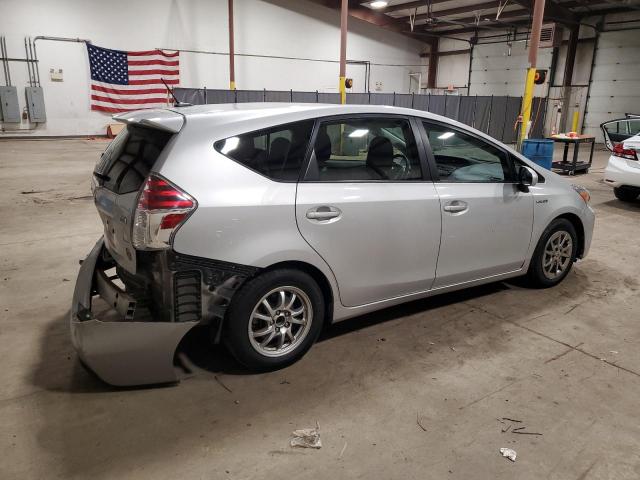 Photo 2 VIN: JTDZN3EU5FJ035660 - TOYOTA PRIUS V 