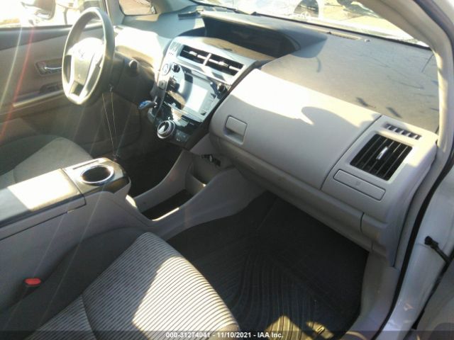 Photo 4 VIN: JTDZN3EU5FJ037473 - TOYOTA PRIUS V 