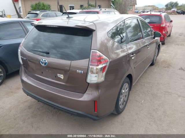 Photo 3 VIN: JTDZN3EU5FJ037831 - TOYOTA PRIUS V 