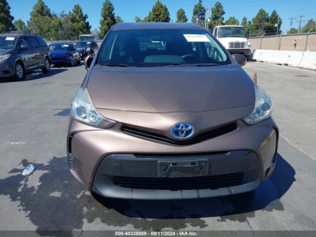 Photo 5 VIN: JTDZN3EU5GJ051522 - TOYOTA PRIUS V 