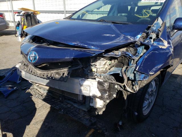 Photo 8 VIN: JTDZN3EU5HJ069214 - TOYOTA PRIUS V 