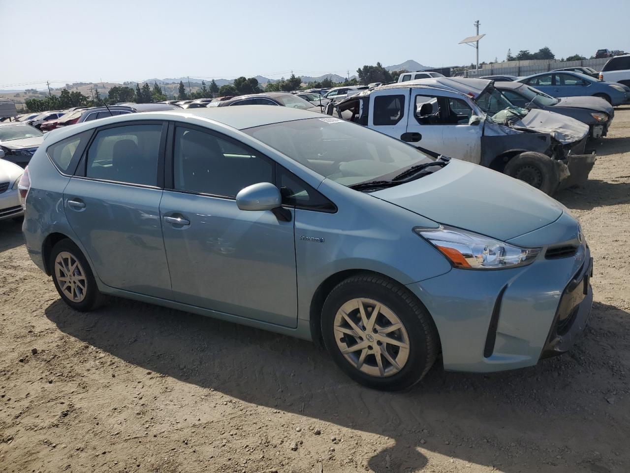 Photo 3 VIN: JTDZN3EU5HJ070802 - TOYOTA PRIUS 