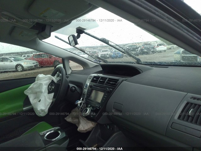 Photo 4 VIN: JTDZN3EU6C3090599 - TOYOTA PRIUS V 