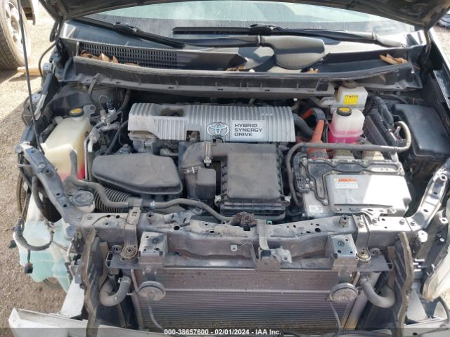 Photo 9 VIN: JTDZN3EU6C3104792 - TOYOTA PRIUS V 