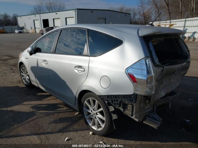 Photo 2 VIN: JTDZN3EU6C3112133 - TOYOTA PRIUS V 