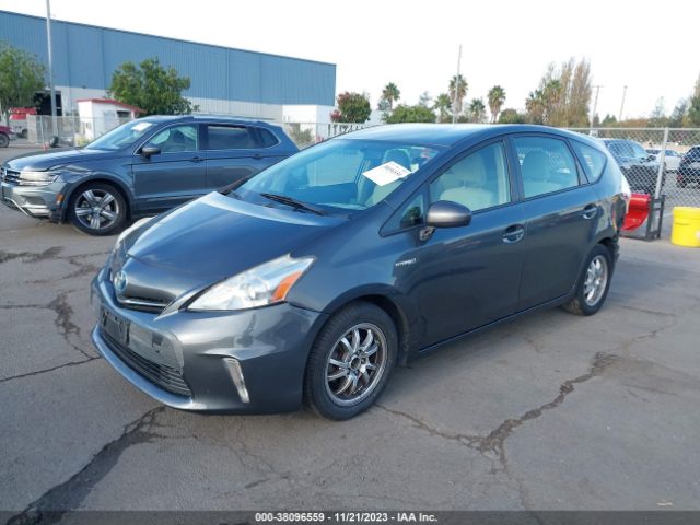 Photo 1 VIN: JTDZN3EU6C3136903 - TOYOTA PRIUS V 