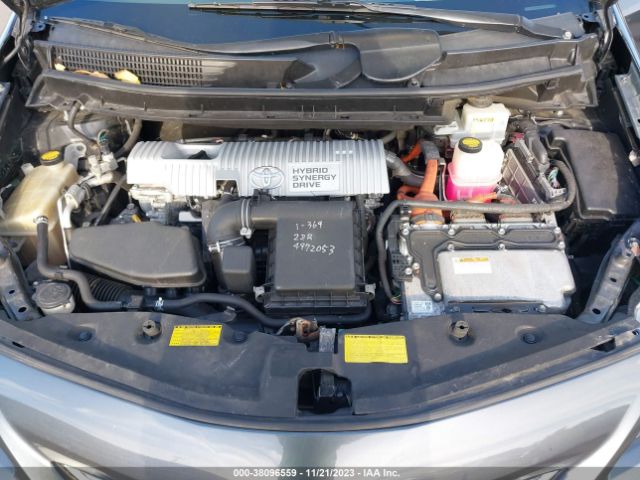 Photo 9 VIN: JTDZN3EU6C3136903 - TOYOTA PRIUS V 