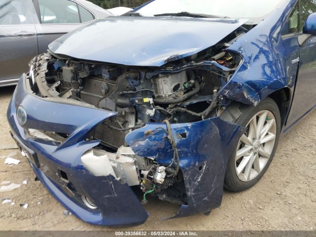 Photo 5 VIN: JTDZN3EU6C3155581 - TOYOTA PRIUS V 