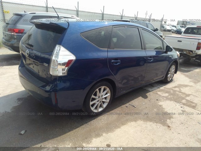 Photo 3 VIN: JTDZN3EU6C3181131 - TOYOTA PRIUS V 