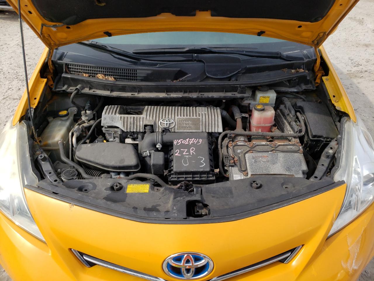 Photo 10 VIN: JTDZN3EU6D3201024 - TOYOTA PRIUS 