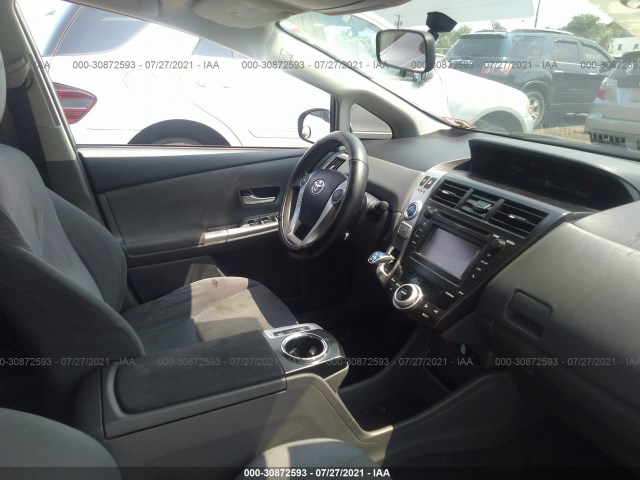 Photo 4 VIN: JTDZN3EU6D3208555 - TOYOTA PRIUS V 