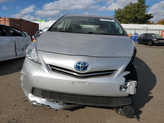 Photo 4 VIN: JTDZN3EU6D3252832 - TOYOTA PRIUS V 