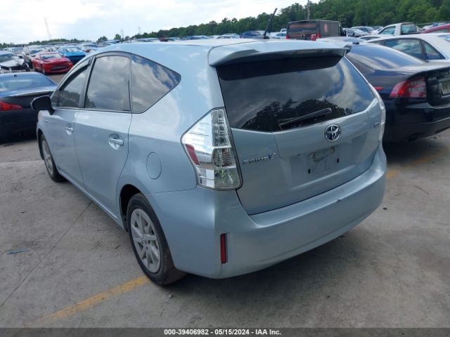 Photo 2 VIN: JTDZN3EU6D3252863 - TOYOTA PRIUS V 