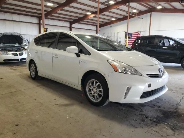 Photo 3 VIN: JTDZN3EU6D3286429 - TOYOTA PRIUS V 