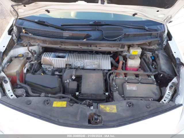 Photo 9 VIN: JTDZN3EU6E3317440 - TOYOTA PRIUS V 