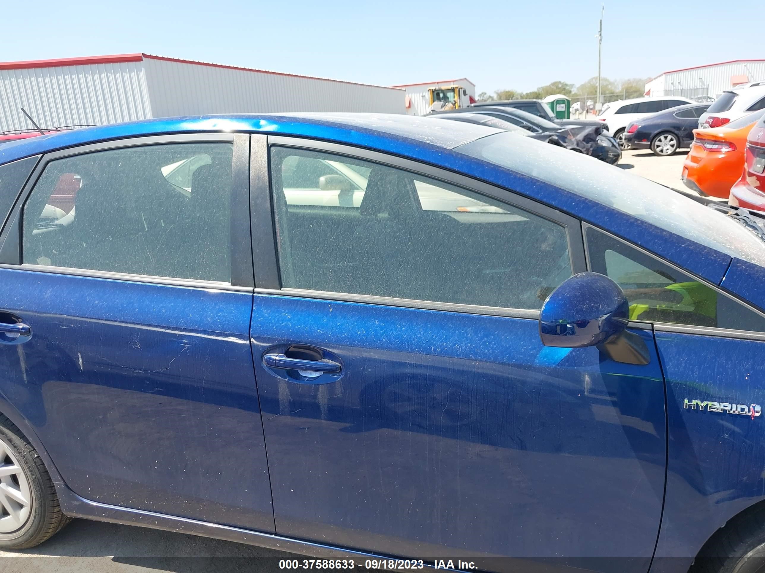 Photo 12 VIN: JTDZN3EU6EJ006103 - TOYOTA PRIUS V (+) 