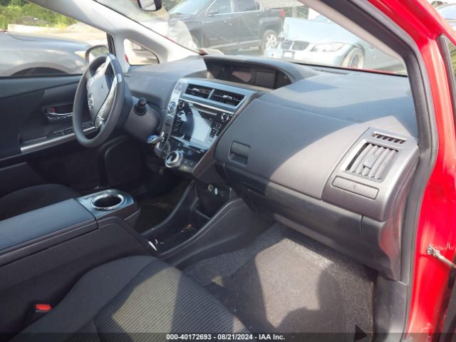 Photo 4 VIN: JTDZN3EU6FJ024523 - TOYOTA PRIUS V 