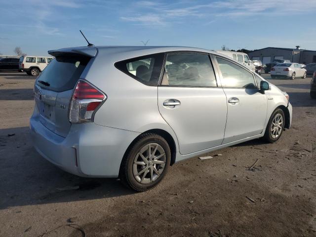 Photo 2 VIN: JTDZN3EU6FJ027891 - TOYOTA PRIUS V 