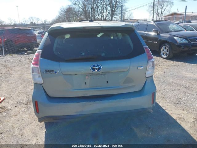 Photo 5 VIN: JTDZN3EU6FJ030967 - TOYOTA PRIUS V 