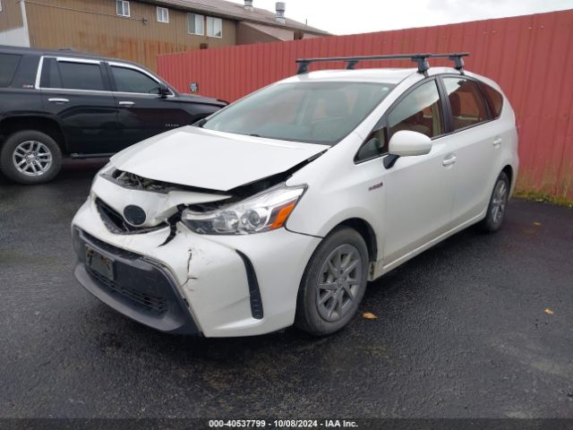 Photo 1 VIN: JTDZN3EU6FJ031083 - TOYOTA PRIUS V 