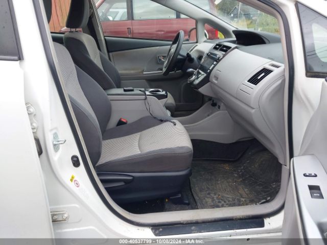 Photo 4 VIN: JTDZN3EU6FJ031083 - TOYOTA PRIUS V 