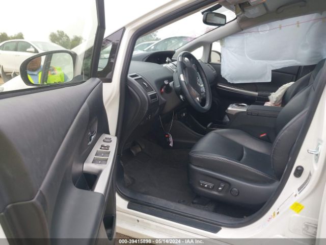 Photo 4 VIN: JTDZN3EU6HJ058948 - TOYOTA PRIUS V 