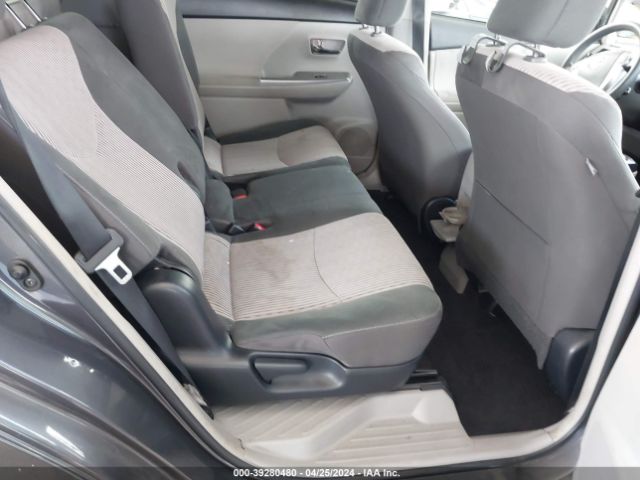 Photo 7 VIN: JTDZN3EU6HJ058979 - TOYOTA PRIUS V 